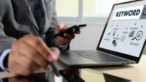 Virtual assistant preparing structured research data while business decisions remain with the owner
